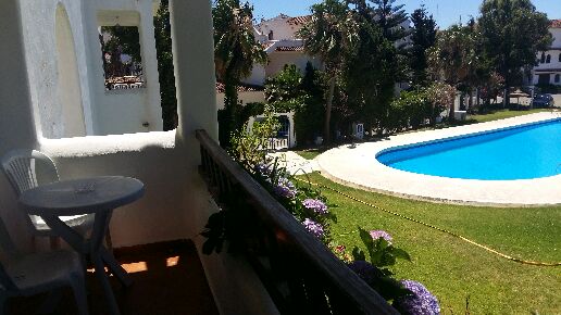 Appartement à louer à Cabo Negro avec piscine et jardin